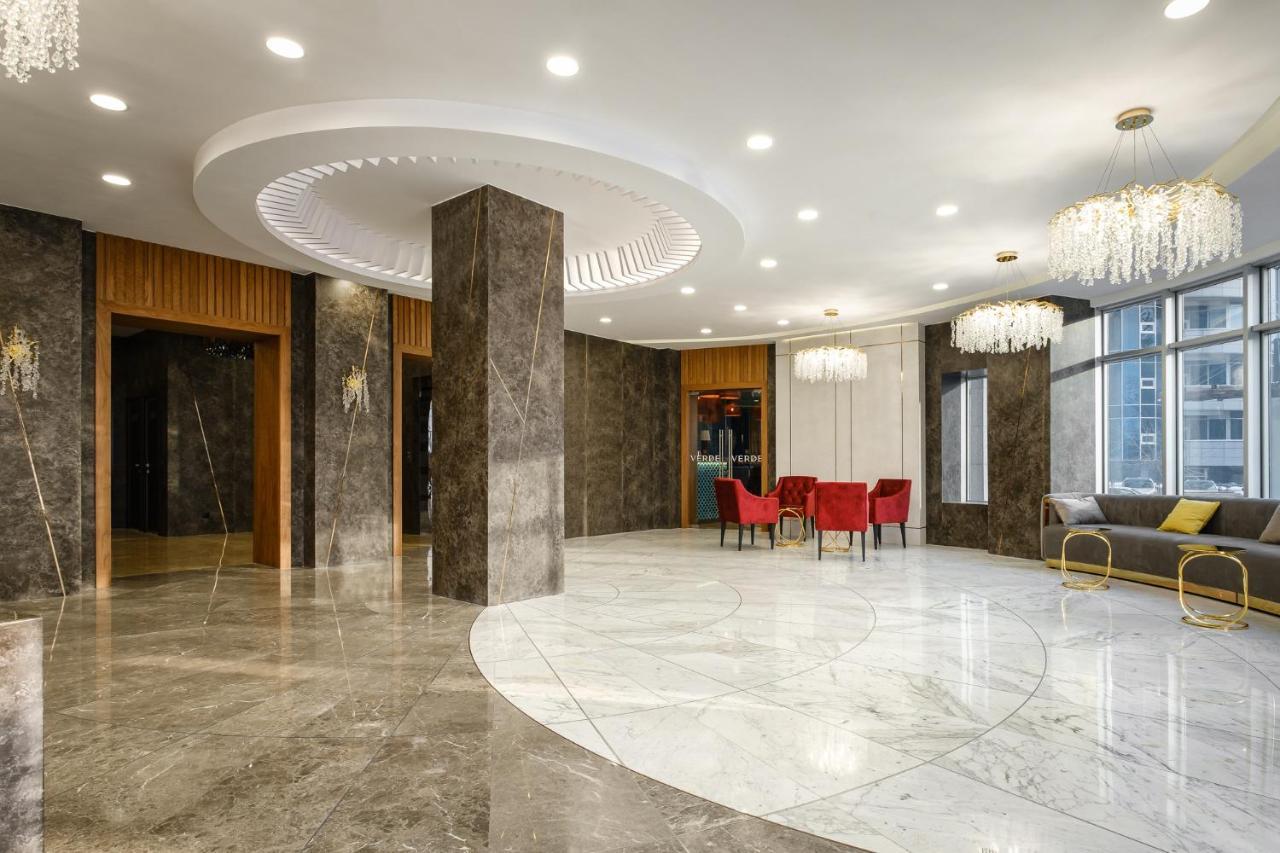Grand Mildom Hotel Алма Ата Екстериор снимка